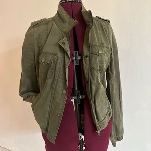 Women’s lightweight stylish jacket.